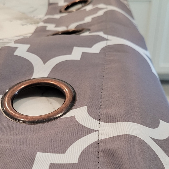 Beautiful Blackout Curtains - Picture 5 of 8